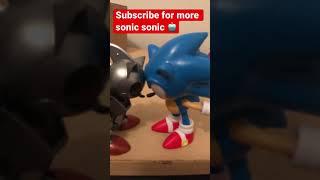 Sonic fights Mecha Sonic ( Strange isn’t it )