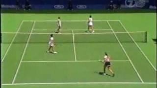 Hingis/Lucic vs Davenport/Zvereva 1998 AO Highlights