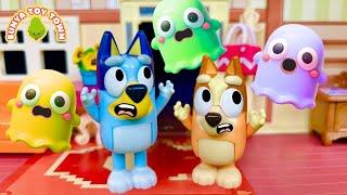 Rainbow Ghost Hunt with Bluey | Spooky Bluey Pretend Play Stories