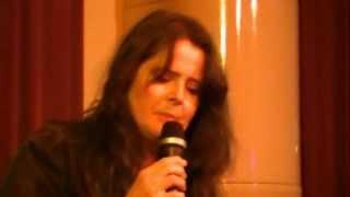 Marianne Vedder a.k.a Cozmicsoulfire - This is life voor Benefiet058