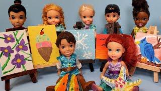 Mother's Day 2021 ! Elsa & Anna toddlers - gifts - art center - paintings - Barbie helps