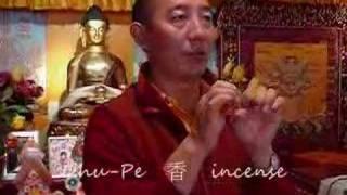 Lama Abu - mudra  八供手印