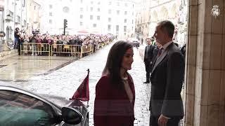 Sus Majestades los Reyes visitan el Ayuntamiento de Cuenca