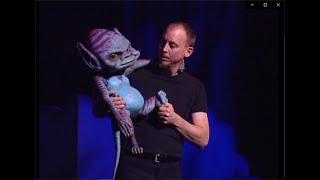 Kevin The Alien Critiques The English Language | Strassman Live Vol. 2 | David Strassman