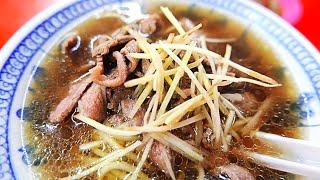 Taiwan Street Food - Mutton Soup and Lamb Fried Noodles