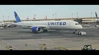 NEWARK AIRPORT- UNITED AIRLINES