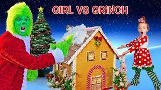 Girl vs Grinch! Can Cindy Lou Who Save Christmas Again?