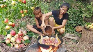 Cooking Big Chicken using wild recipe and Eating Yummy yummy for lunch