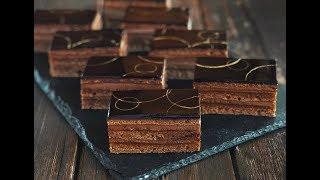 Австрийский торт Sacher / Захер с шоколадным муссом и абрикосовым конфитюром