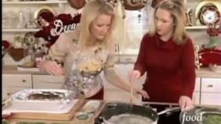 Sandra Lee - Green Beans with Brown Butter and Pine Nuts