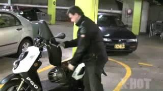 SCOOT2COMMUTE.COM PGO XHOT EFI 150 150cc SCOOTER - VIDEO 3