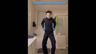 万圣节还没到，娃爸已经玩疯了会跳舞的 Michael Myers