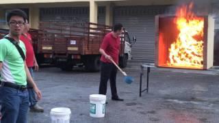 Fire Eye Throwable Fire Extinguisher - Your Life Savior! Demo 1
