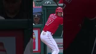 Tyler Glasnow SCARES Shohei Ohtani with a SPIKE pitch! 