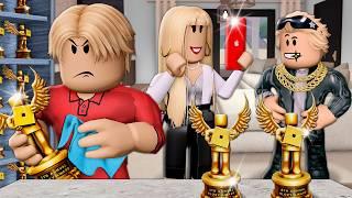 Mom Loved FAMOUS BROTHER More Than HIM! (A Roblox Movie)