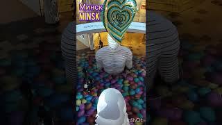 Праздничная композиция в ТЦ ДАНА. Festive composition in the DANA shopping center.