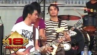 Ungu - Aku Bukan Pilihan Hatimu   (Live Konser Lhoksumawe19 Februari 2007)