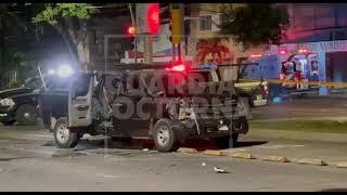 Choca camioneta contra patrulla de la Policía de Guadalajara