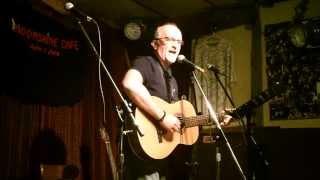 Peter Wildman - Open Mic Moonshine Cafe.MP4