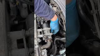 Oh no! Check engine light  #mechanic #repair #opel #astra #vauxhall #checkenginelight #estate #diy