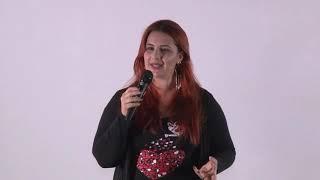 Empreendedorismo materno e conexões | Mariana Tait | TEDxParqueDoIngá