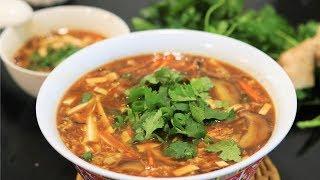 BETTER THAN TAKEOUT - Authentic Hot And Sour Soup Recipe [酸辣汤]