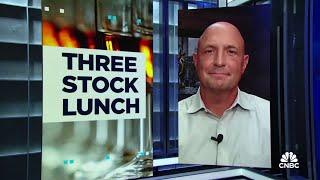 3-Stock Lunch: Apple, Amazon and Tesla