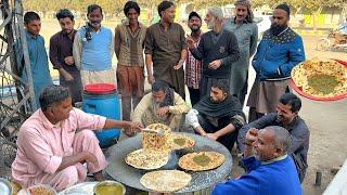 80/- Rs PAKISTAN'S DESI FOOD SHOW  VILLAGE STYLE SAAG PARATHA | ALOO PARATHA - DESI BREAKFAST