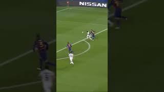 when goretzka assisted this gnabry goal in the legendary match vs barcelona!  #shorts #football