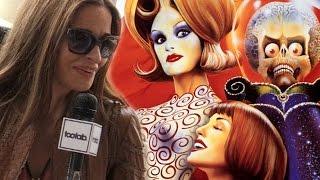 Lisa Marie Reveals Why Filming "Mars Attacks" Was "Torture" | toofab