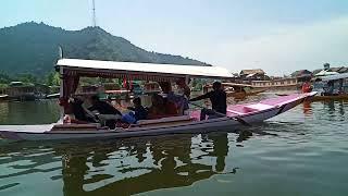 Dal Lake House Board in Kashmir