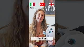 Discover the beauty of languages with the volunteers of the European Solidarity Corps II