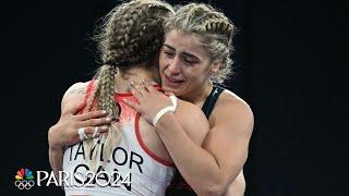 USA's Helen Maroulis pins Hannah Taylor in 24 SECONDS to win third Olympic medal | Paris Olympics