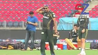 Wasim Akram bowls at KKR nets