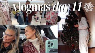 VLOGMAS DAY 11: decorating the christmas tree, christmas shopping & more