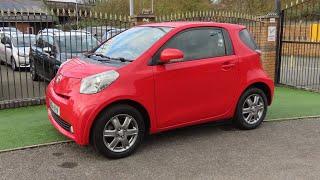 2014 Toyota IQ 1.0 VVT-I 2 (Scion IQ/Aston Martin Cygnet) - Start up and in-depth tour