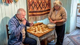 HAPPY Old Age of an ELDERLY Couple in a Mountain Village FAR From CIVILIZATION