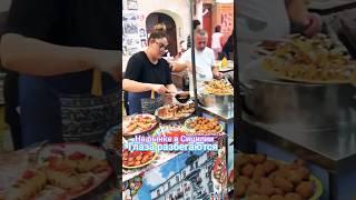 готовят прямо на прилавках #тревелвлог #Сицилия #Палермо #вКруизе #экскурс #тур #cruise #рынок #еда