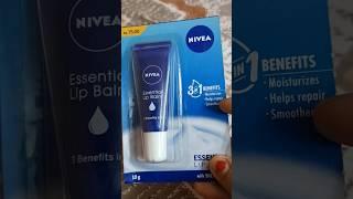 Nivea essential lip balm 3 in 1 benefits #shorts #viral #ytshorts #yt20 #lipbalm #nivea #trending