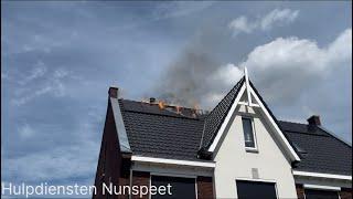 Brandende zonnepanelen zorgen voor woningbrand in Nunspeet