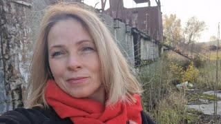 27 ноября. Поездка с мокрой головой. Дали свет! И выключили... Старая баржа в Вилково.