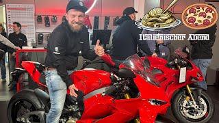 Ducati Panigale v4, Ducati Scrambler Icon Dark - italienischer Abend in Berlin