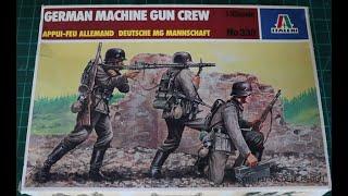 Unboxing 1/35 German Machine Gun Crew - Italeri 330