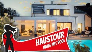 Demolition and new construction: House with pool makes optimal use of the property | Schwörer Hau...