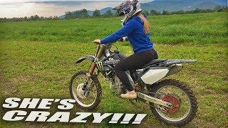 She Loves Dirt Bikes - Girl rides for the first time!