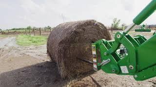 How To spear A Large Round Bale | John Deere Tips Notebook