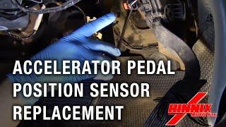 symptoms of a bad accelerator pedal position sensor