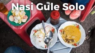 Friendly Indonesian Street Food: Nasi Gule Solo