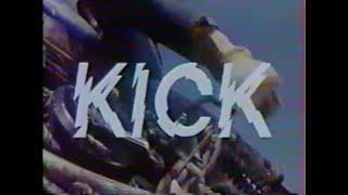 Kick, Raoul, la moto, les jeunes et les autres - 1. Johnny Speed