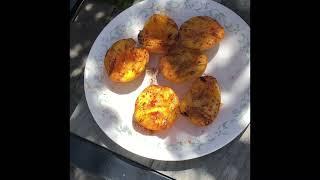 Wisconsin Grown Peaches on the Georgia-made Goldens’ Cast Iron Cooker